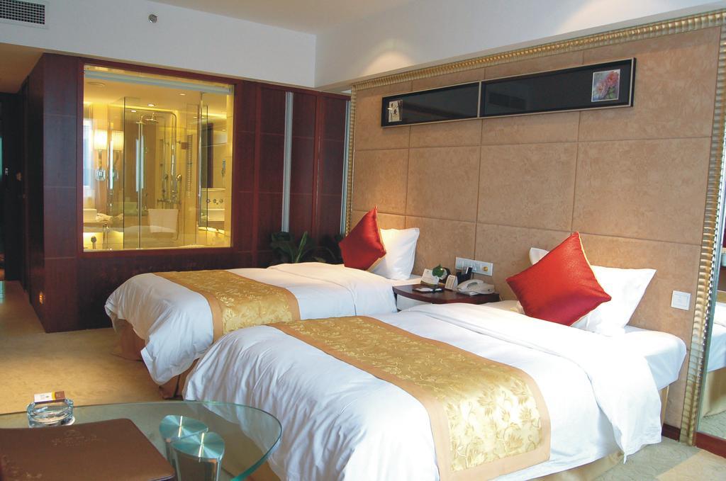Yunheng Hotel Neijiang ภายนอก รูปภาพ