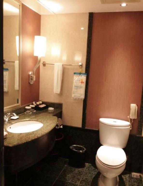 Yunheng Hotel Neijiang ภายนอก รูปภาพ