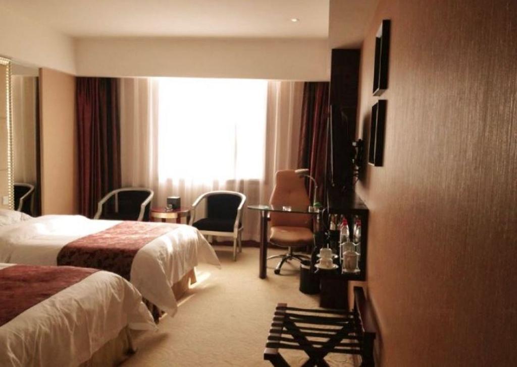 Yunheng Hotel Neijiang ภายนอก รูปภาพ